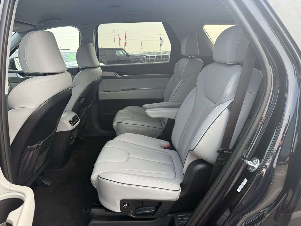 Used 2025 Hyundai Palisade SEL image 8