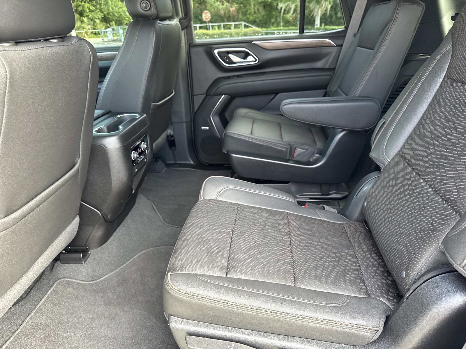 Used 2023 Chevrolet Tahoe High Country image 10