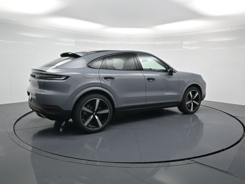 New 2026 Porsche Cayenne Coupe image 31