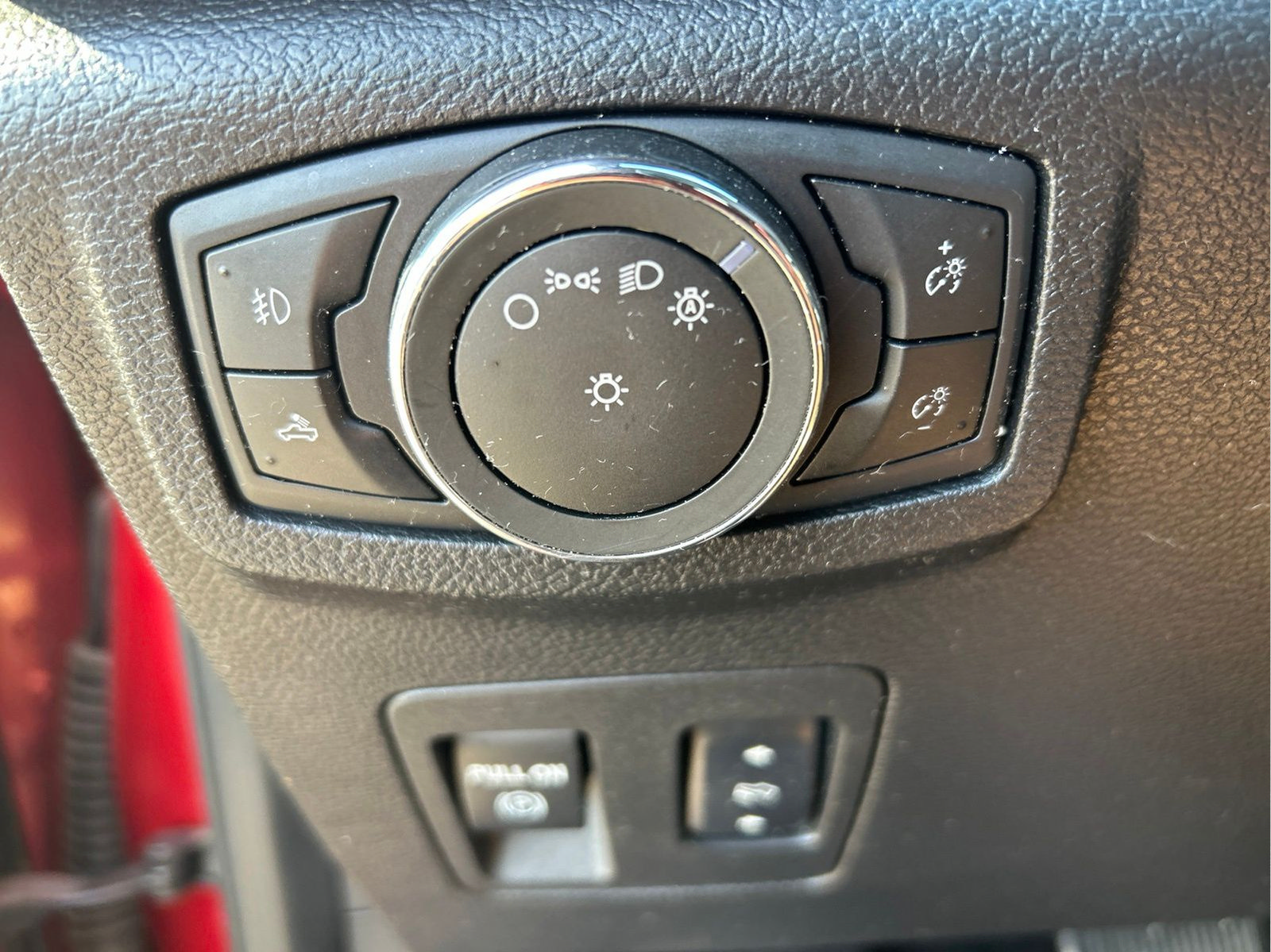 Used 2015 Ford F150 XLT w/ Equipment Group 301A Mid RWD image 25