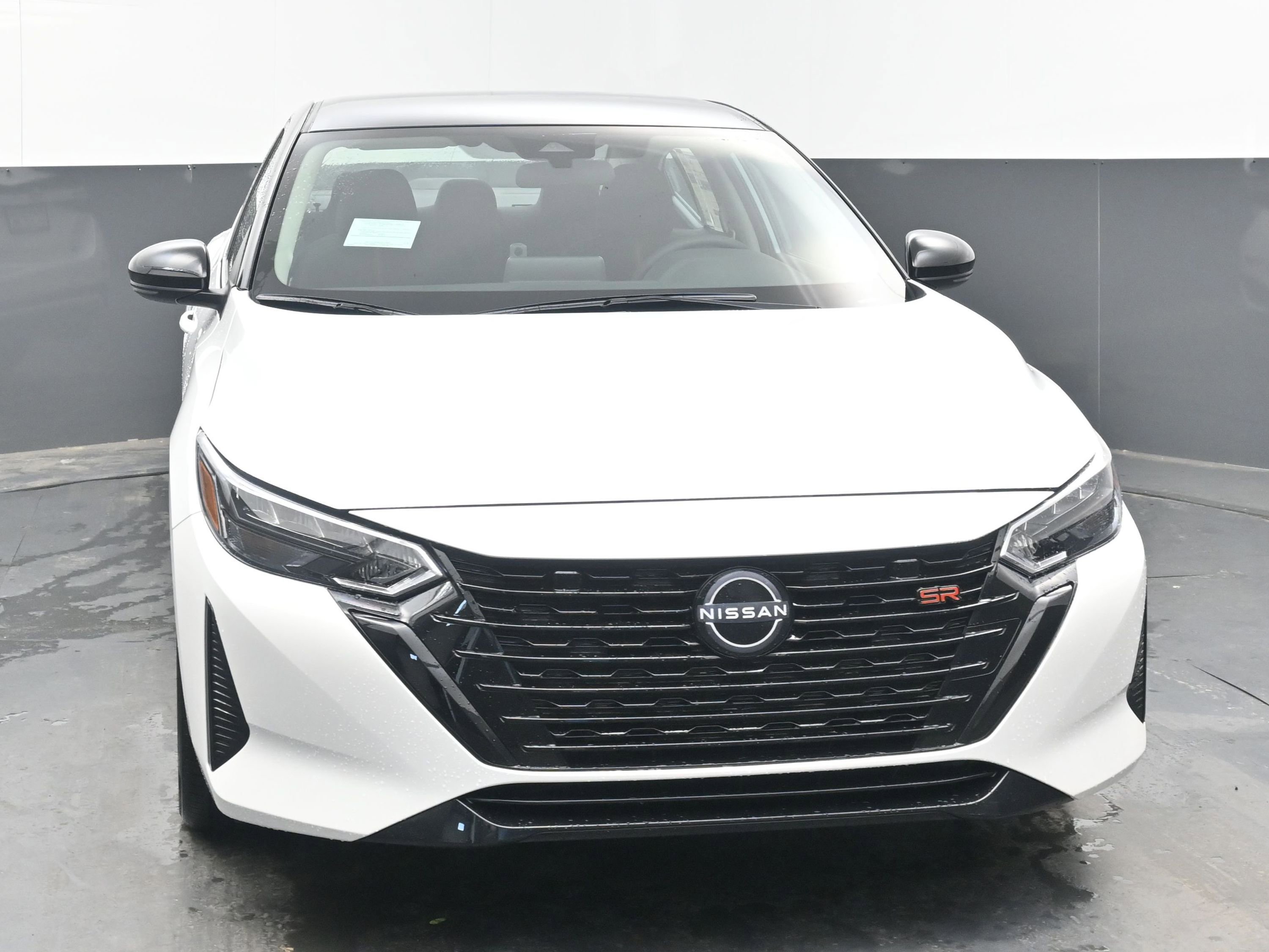 New 2025 Nissan Sentra SR w/ Midnight Edition image 2