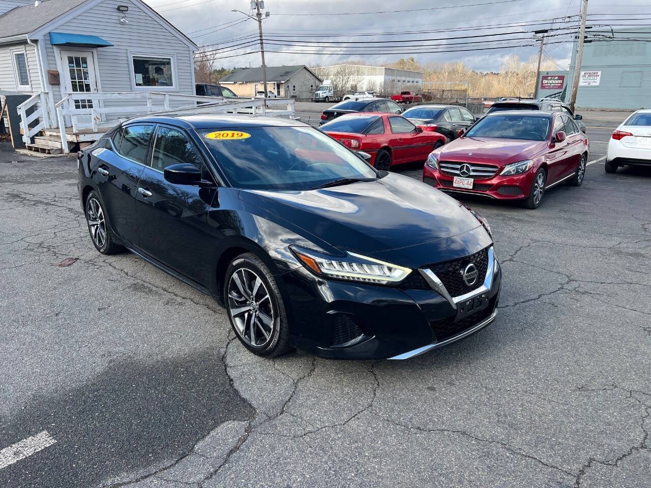 Used 2019 Nissan Maxima 3.5 S w/ Floor Mat Group FWD image 2