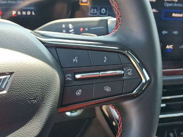 Used 2026 Chevrolet Traverse RS AWD/4WD image 8