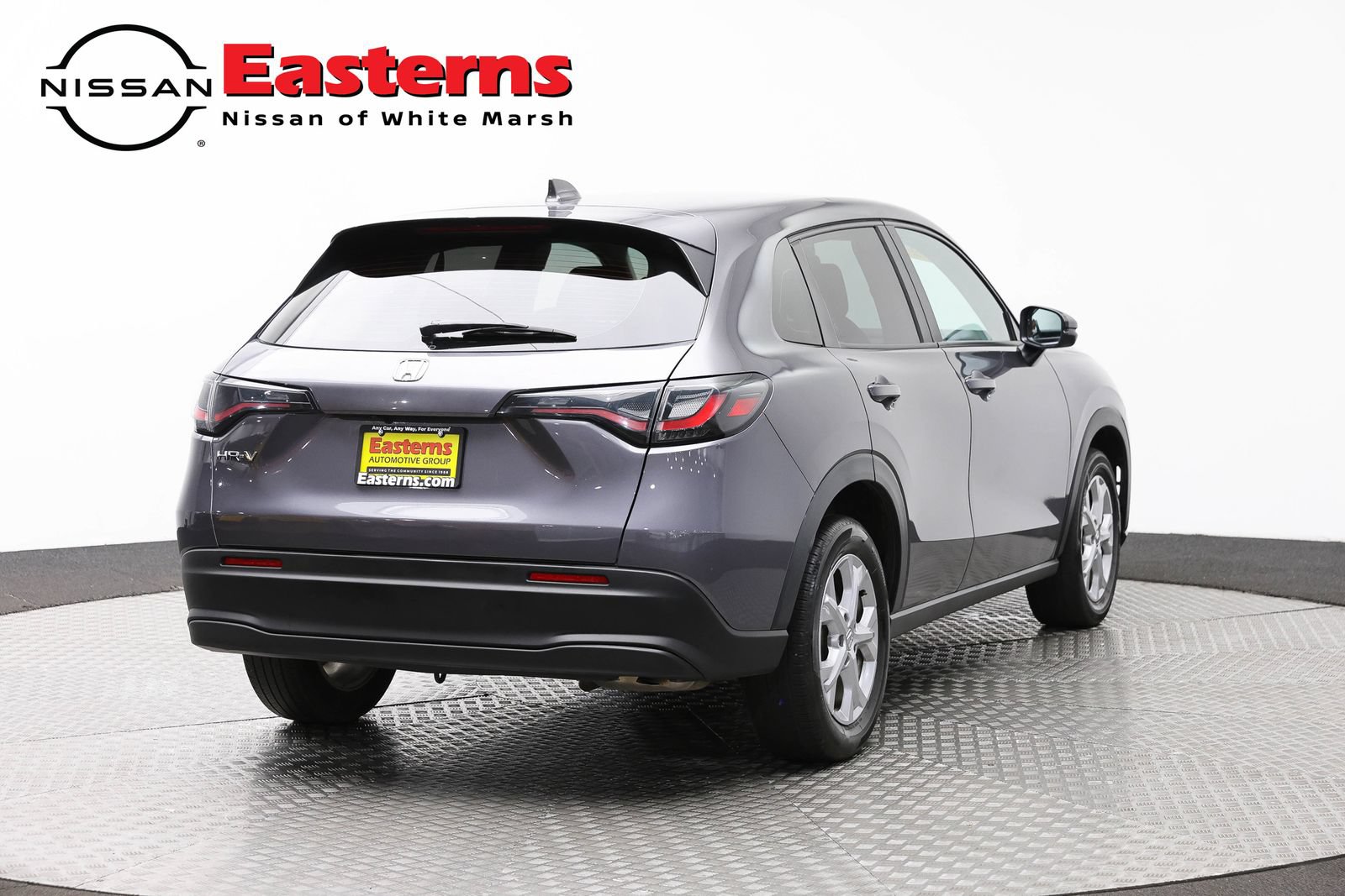 Used 2024 Honda HR-V LX image 5