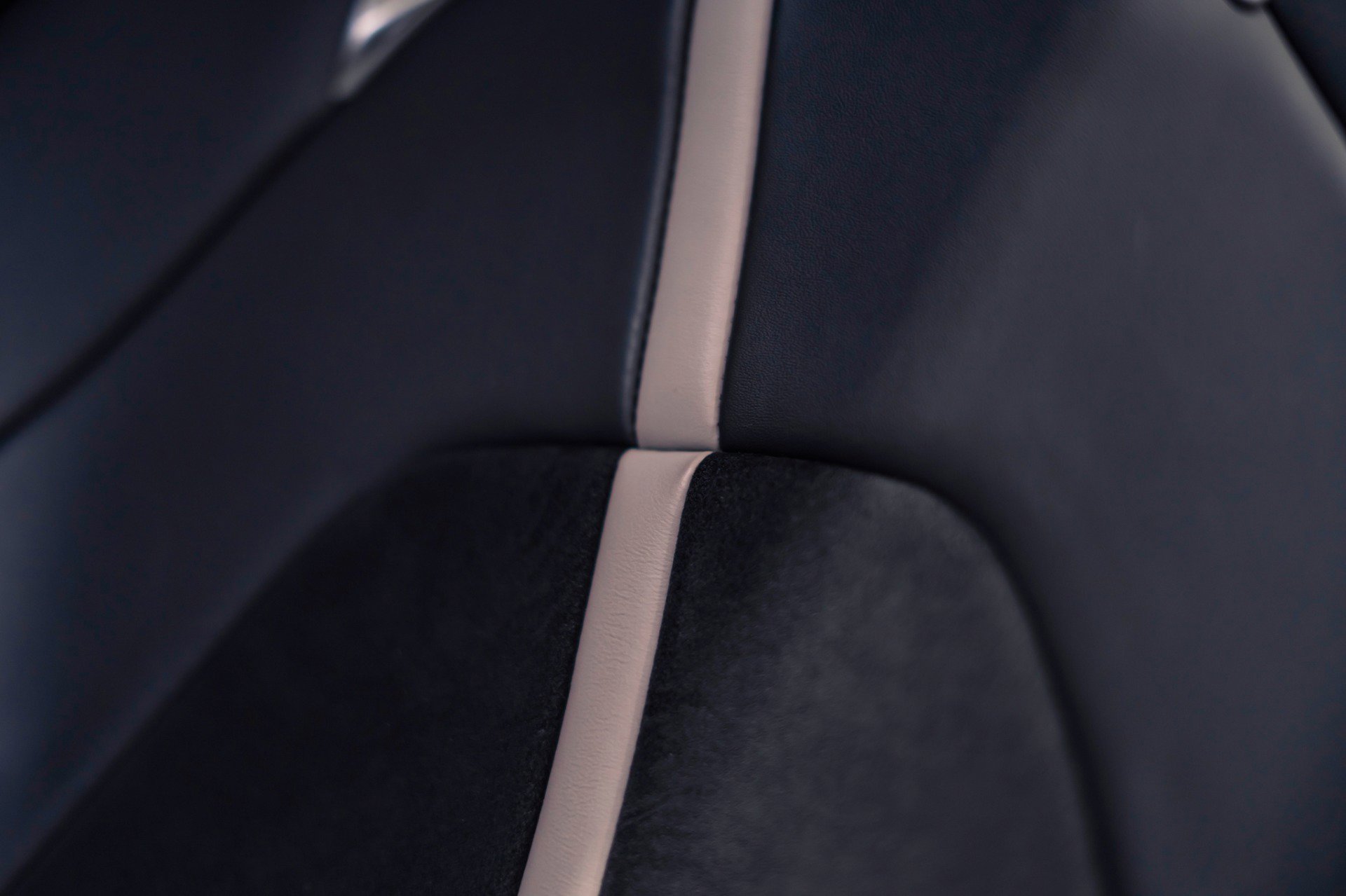 Used 2021 Ferrari SF90 Stradale image 24