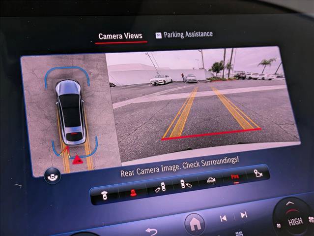 Certified 2022 Mercedes-Benz EQS 580 4MATIC Sedan image 16