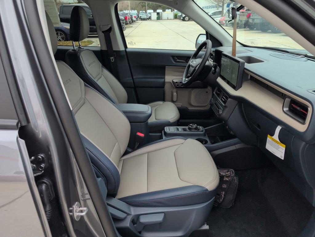 New 2026 Ford Maverick Lariat w/ 4K Tow Package AWD/4WD image 12