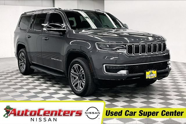 Used 2023 Jeep Wagoneer 4WD w/ Premium Group I image 1