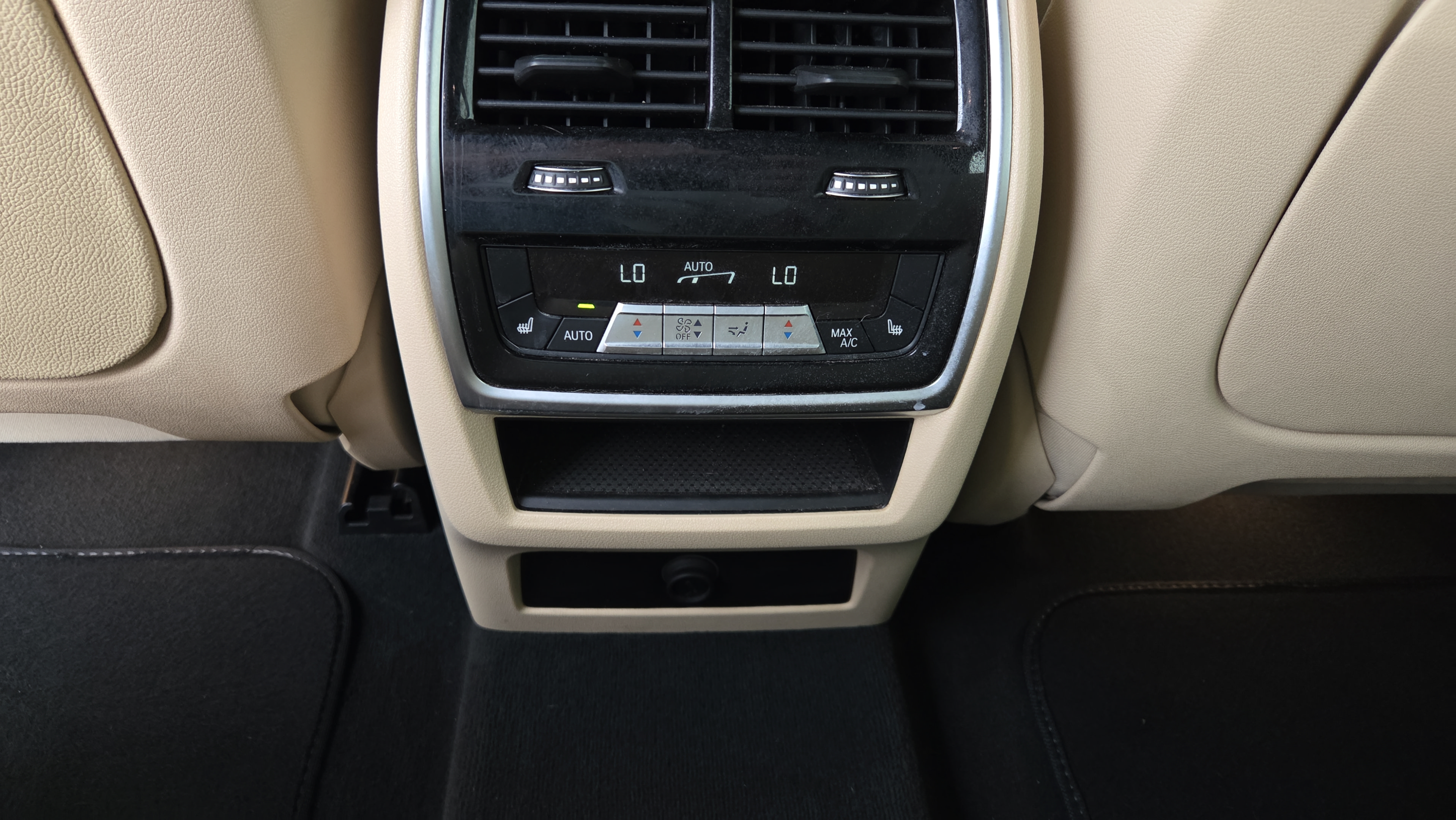 Used 2019 BMW X5 xDrive40i w/ Convenience Package AWD/4WD image 11