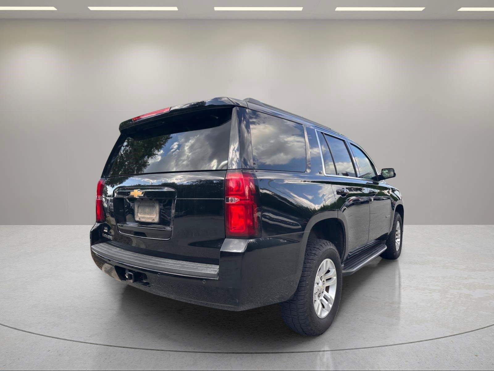 Used 2019 Chevrolet Tahoe LT AWD/4WD image 15