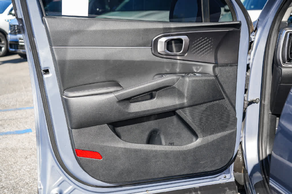 Certified 2024 Kia Sorento S w/ Panoramic Sunroof Package FWD image 21