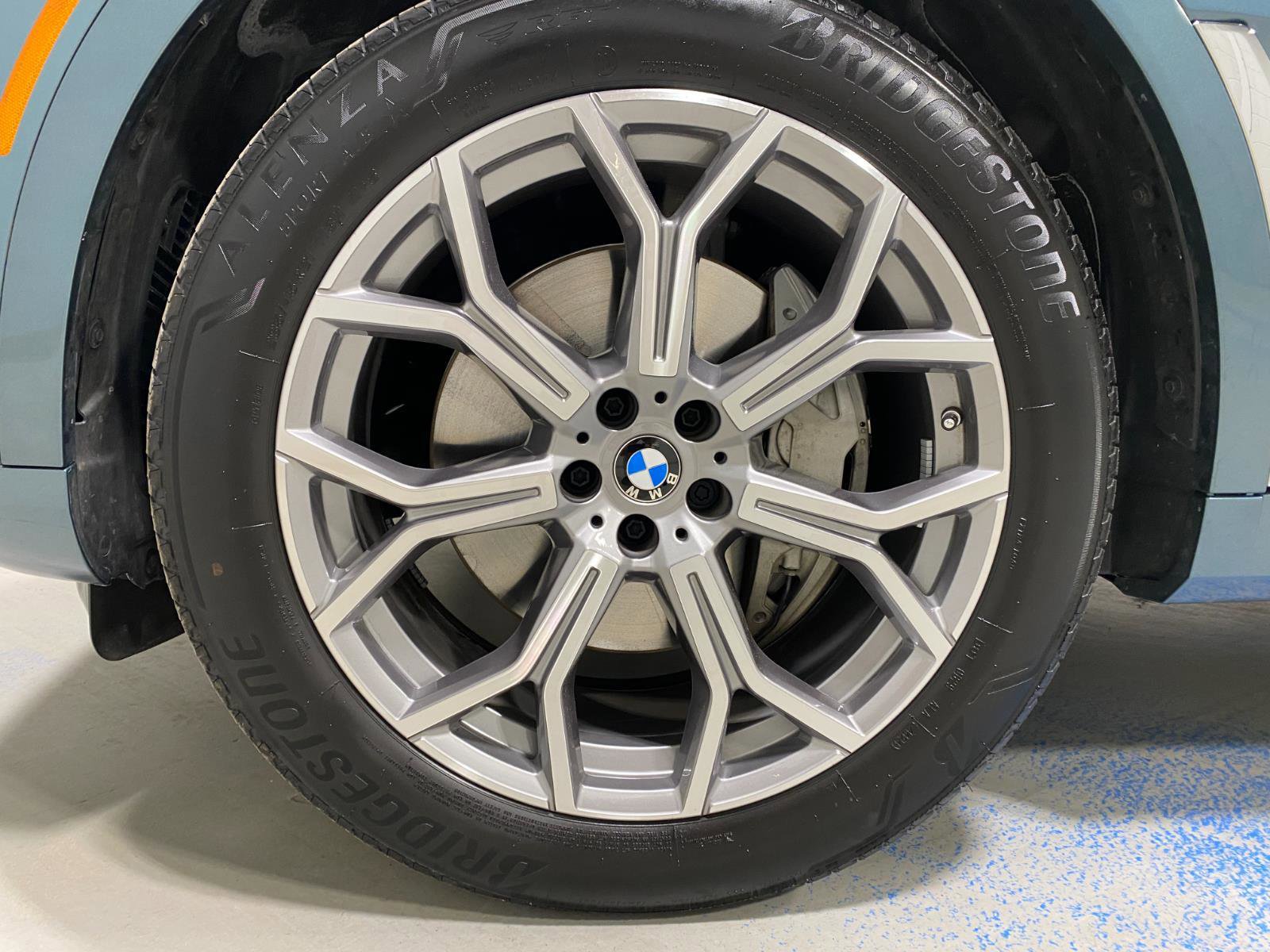 Certified 2025 BMW X7 xDrive40i w/ Premium Package image 29