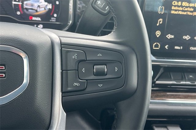 Used 2025 GMC Sierra 1500 Elevation image 32