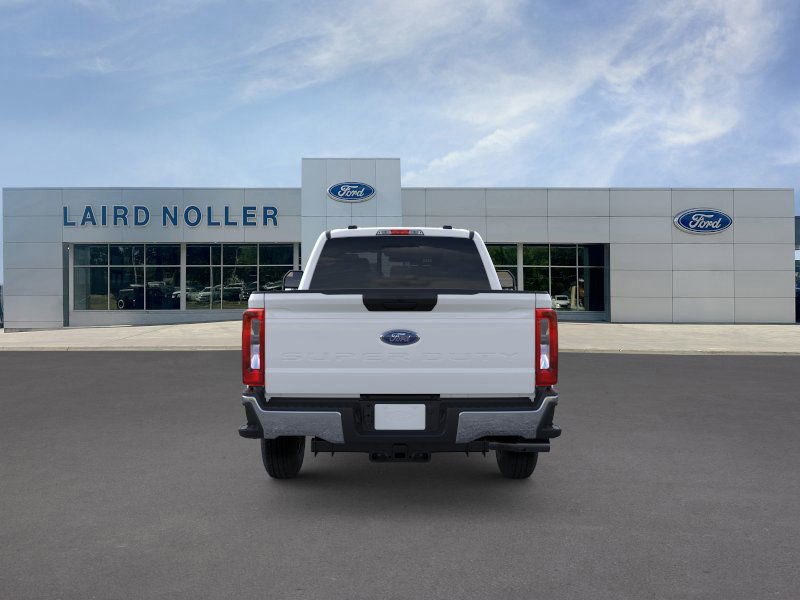 New 2026 Ford F250 4x4 Crew Cab Super Duty image 5