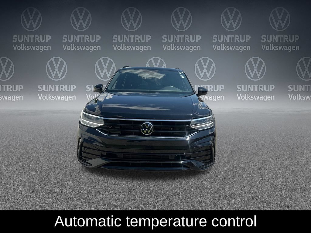 Used 2023 Volkswagen Tiguan SE R-Line FWD image 7