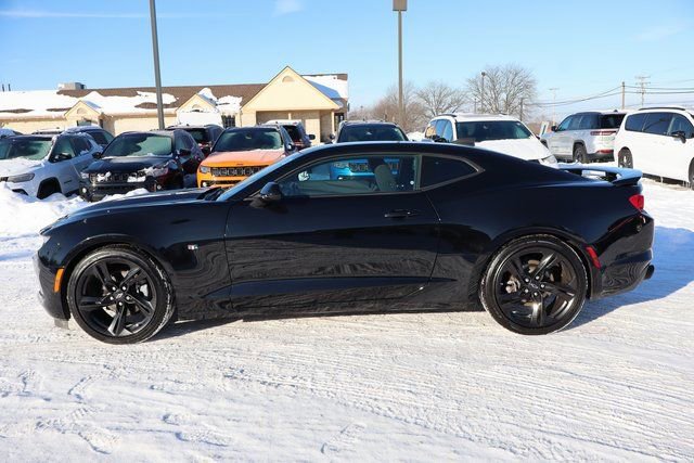 Used 2020 Chevrolet Camaro LT image 24