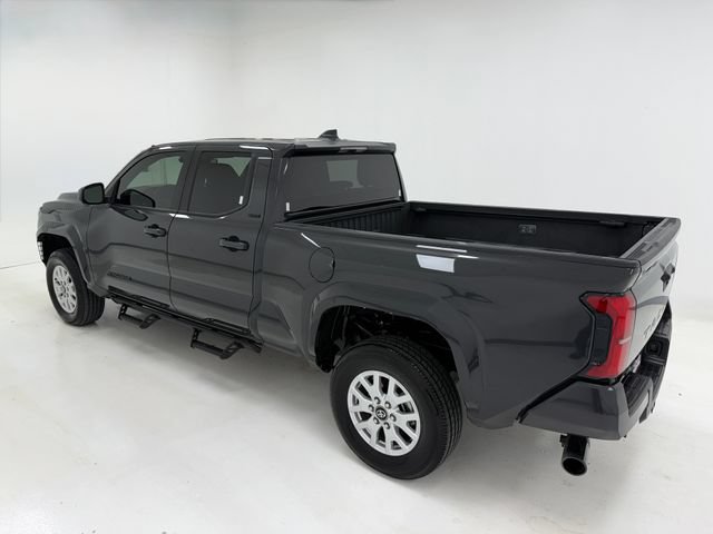 Used 2026 Toyota Tacoma SR5 AWD/4WD image 37