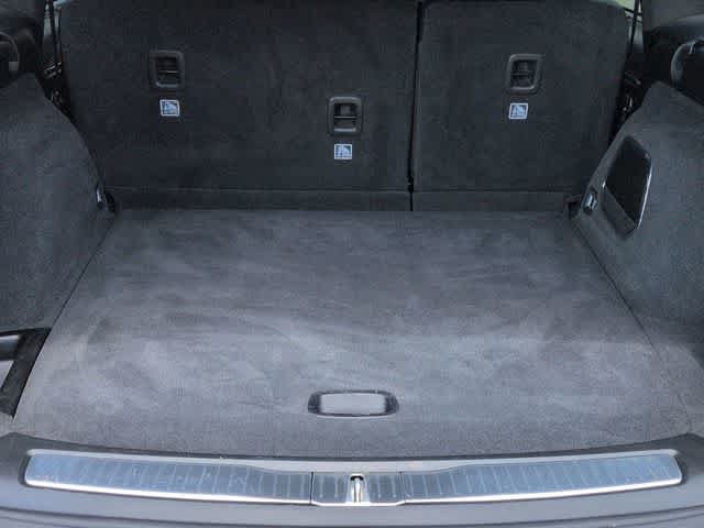Used 2023 Jeep Grand Cherokee Summit AWD/4WD image 36