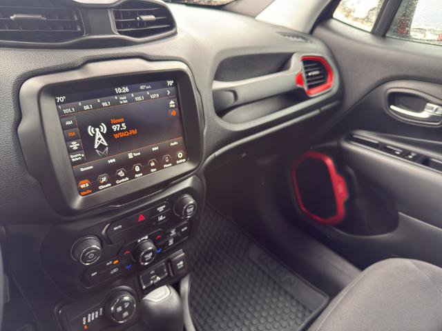 Used 2022 Jeep Renegade Trailhawk w/ Trailer Tow Group AWD/4WD image 21
