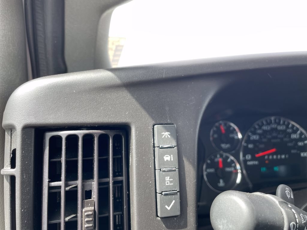 Used 2024 Chevrolet Express 2500 w/ Driver Convenience Package RWD image 32