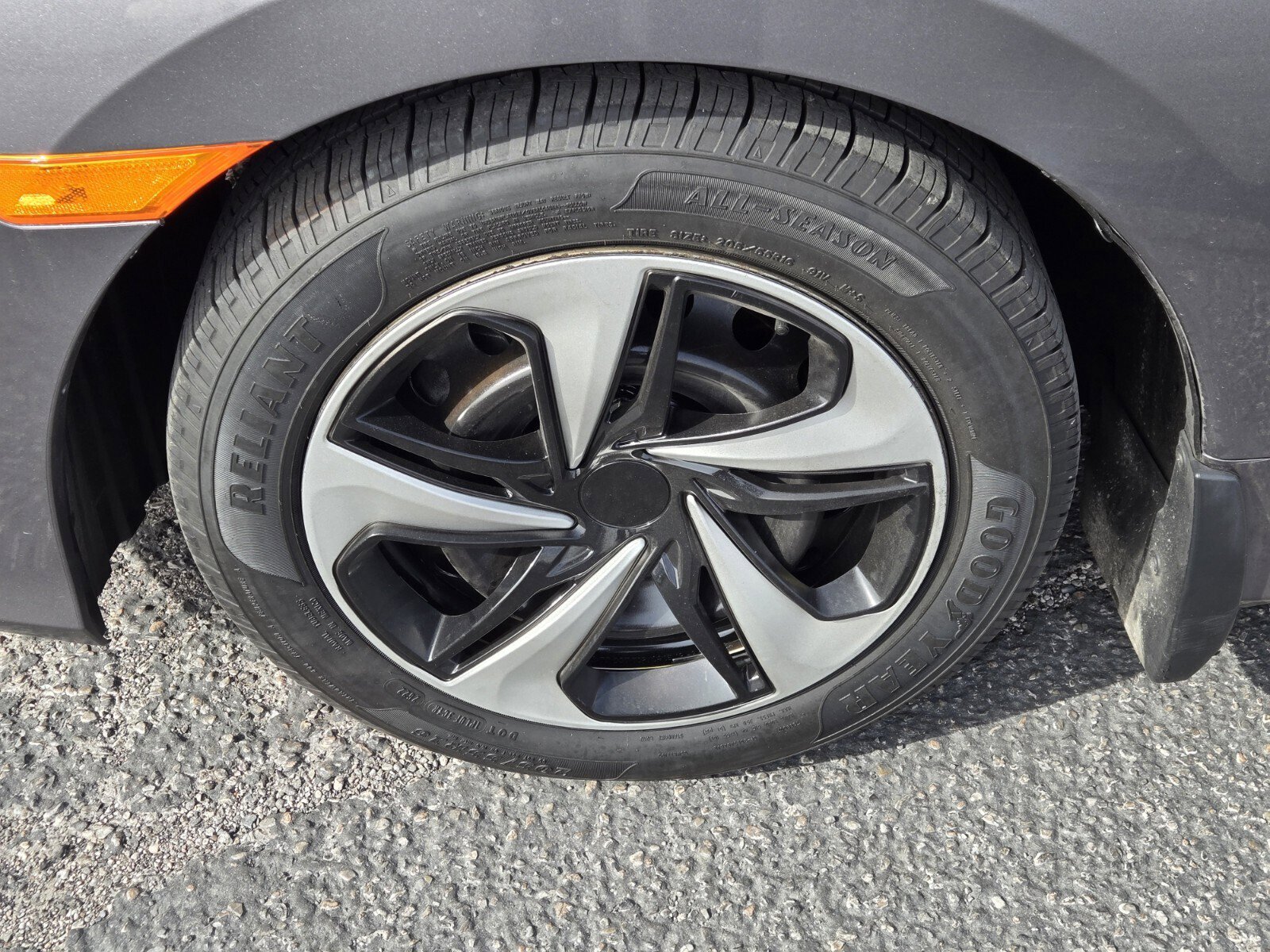 Used 2019 Honda Civic LX image 6