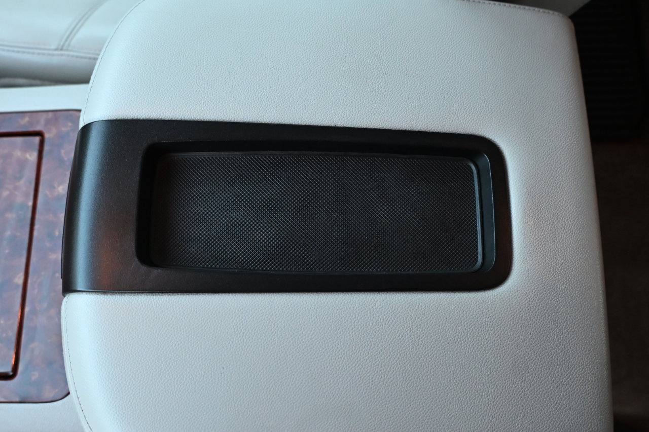 Used 2012 Chevrolet Tahoe LTZ image 30