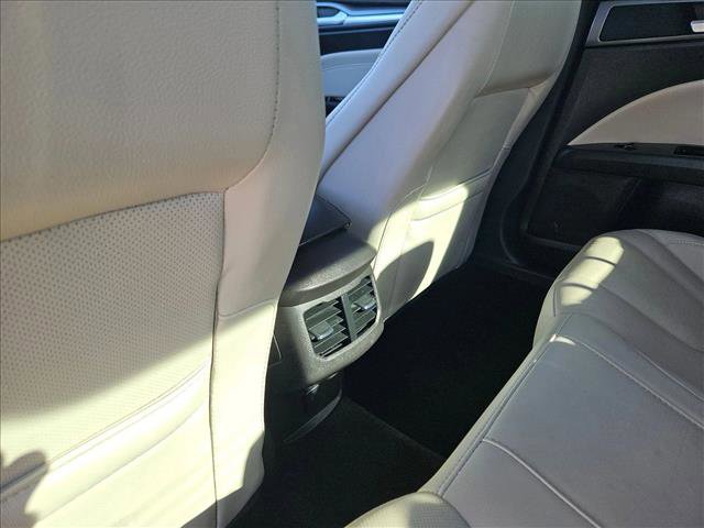 Used 2015 Ford Fusion Titanium image 24