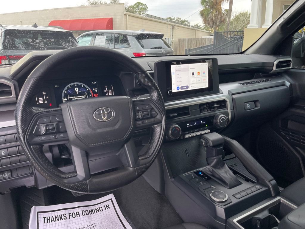 Used 2025 Toyota Tacoma SR5 image 12