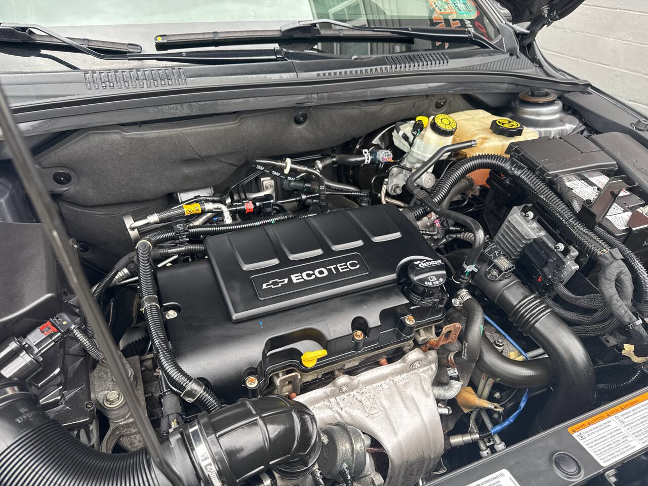 Used 2013 Chevrolet Cruze LTZ w/ Enhanced Safety Package FWD image 13