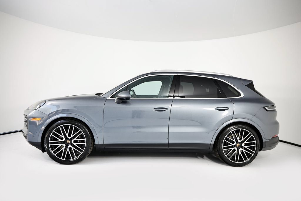 New 2026 Porsche Cayenne AWD/4WD image 2