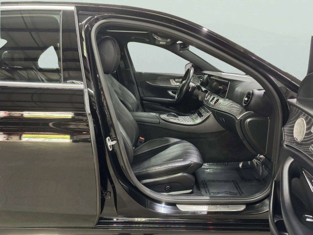Used 2021 Mercedes-Benz E 350 4MATIC Sedan image 40