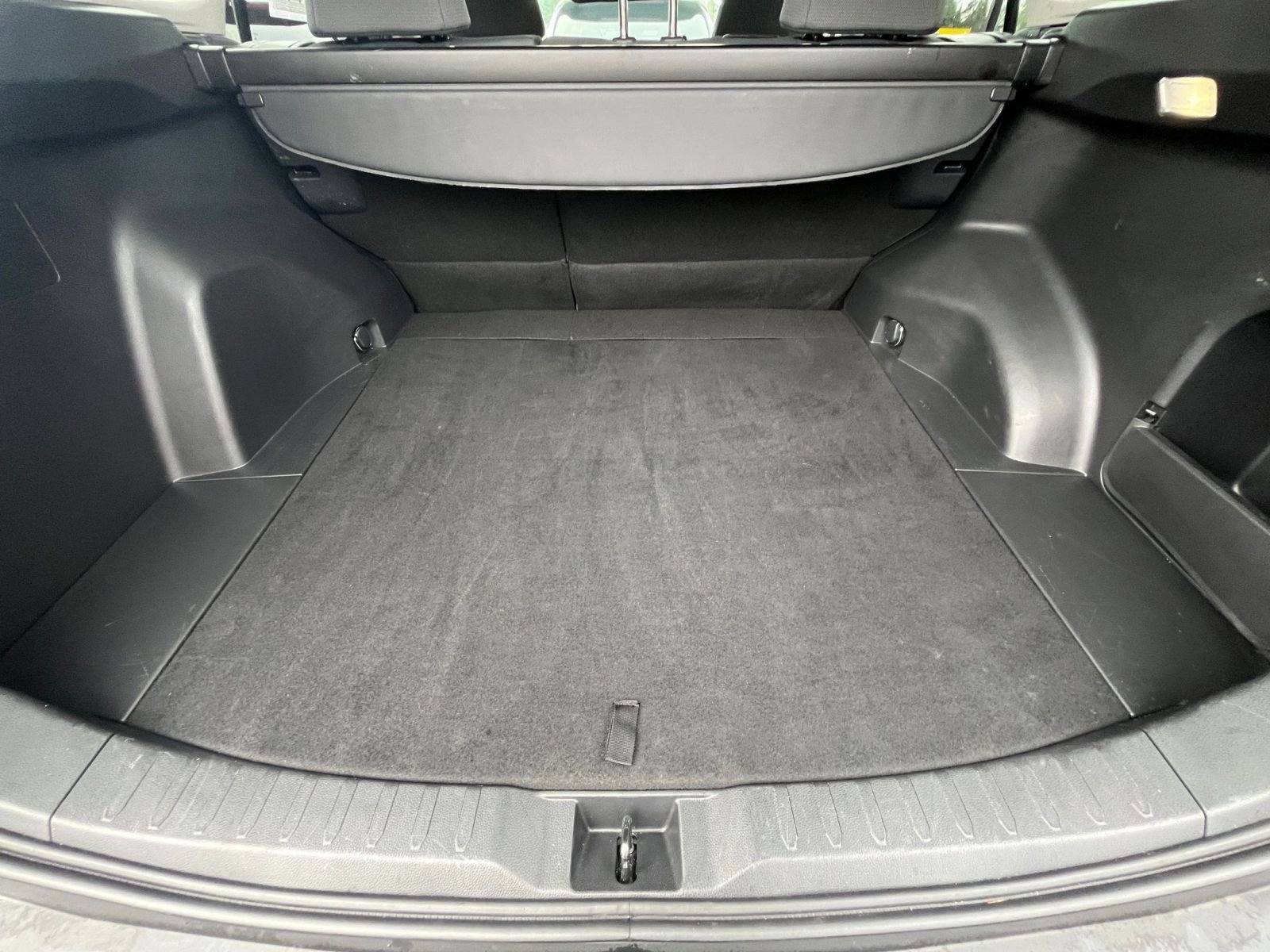 Used 2025 Toyota RAV4 XLE w/ Convenience Package image 33