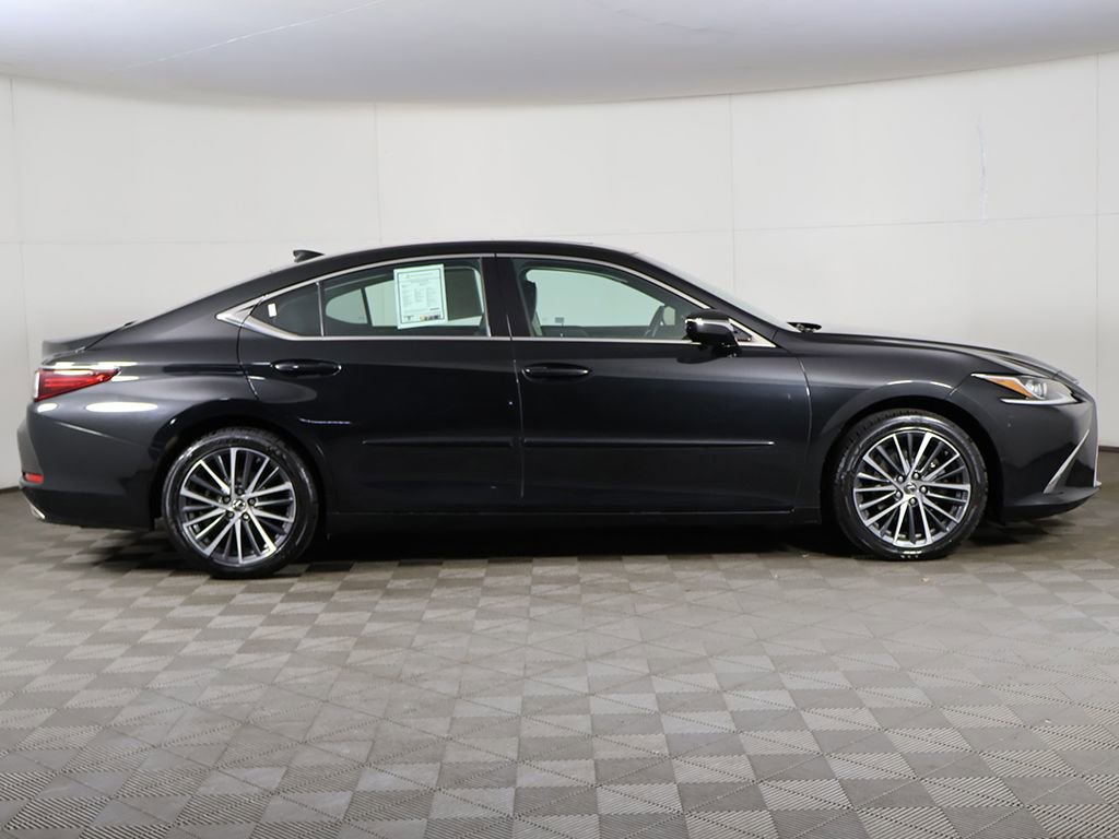 Used 2023 Lexus ES 350 w/ Premium Package FWD image 18
