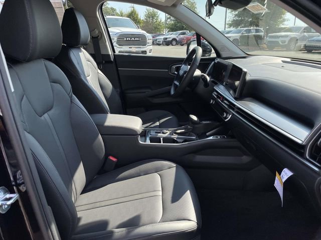 New 2026 Kia Sorento S w/ S Panoramic Sunroof Package image 14