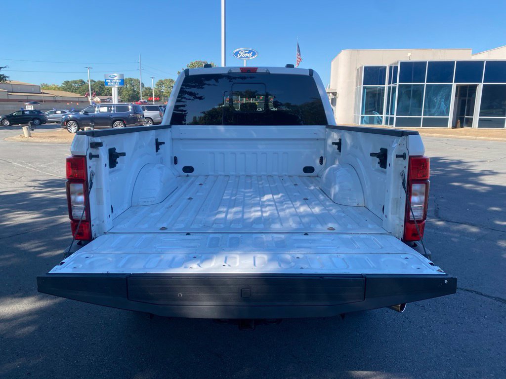 Used 2022 Ford F250 XLT w/ XLT Premium Package AWD/4WD image 9