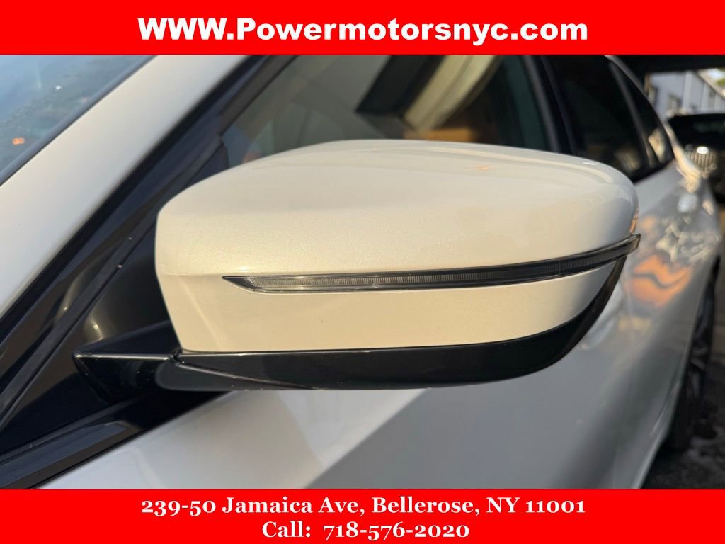 Used 2023 BMW 330i Sedan w/ M Sport Package image 8
