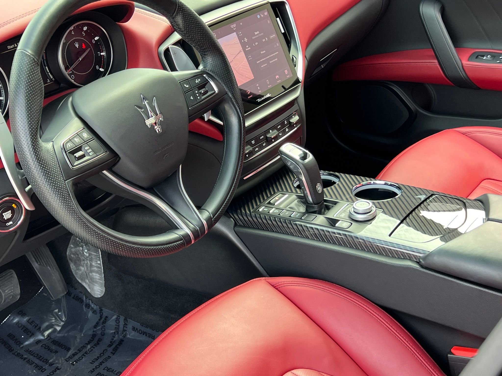 Used 2023 Maserati Ghibli Modena Q4 AWD/4WD image 2