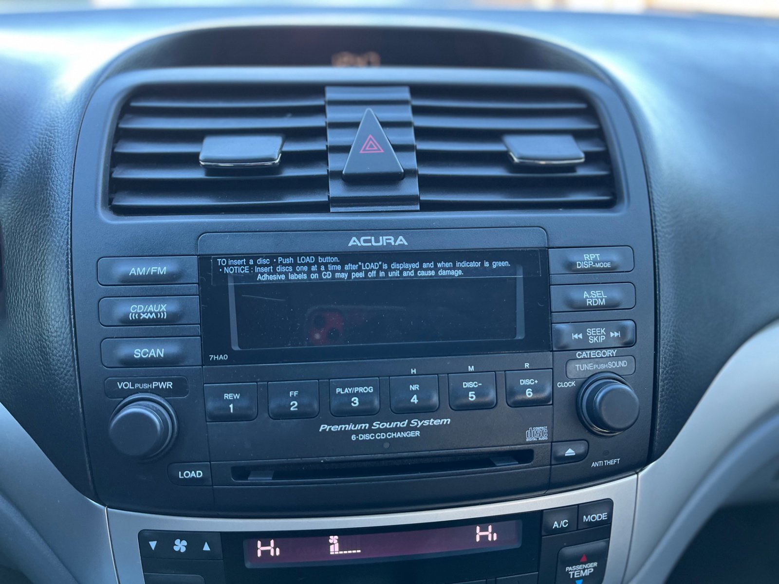 Used 2005 Acura TSX image 26