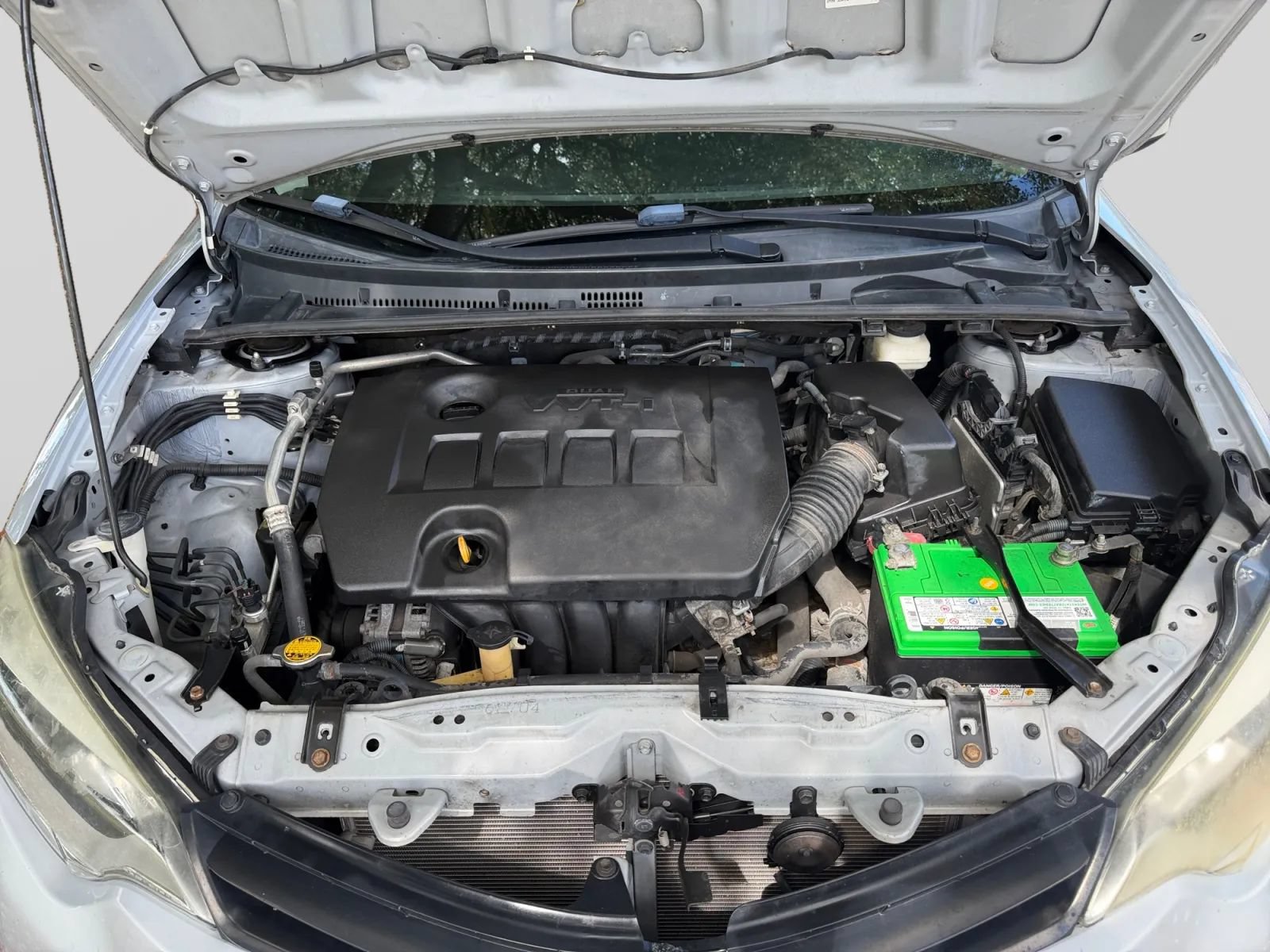 Used 2014 Toyota Corolla LE FWD image 20