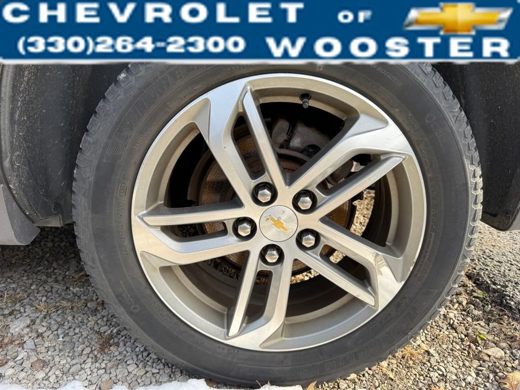 Used 2017 Chevrolet Equinox Premier w/ Enhanced Convenience Package image 16