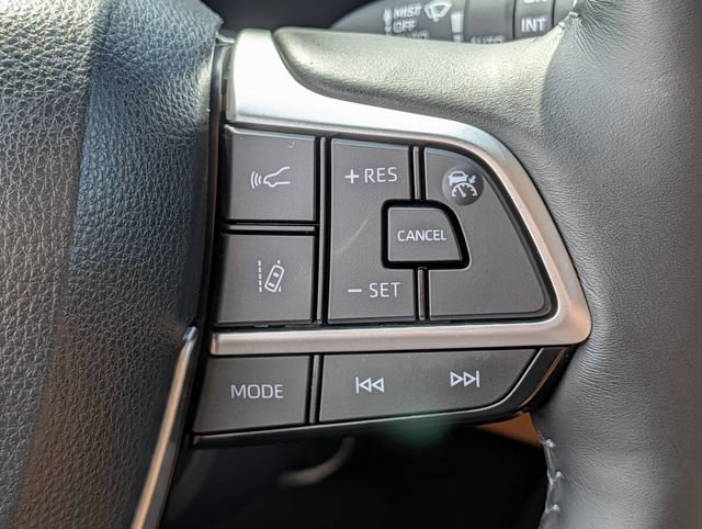 Certified 2024 Toyota Highlander Platinum AWD/4WD image 20