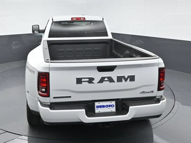 New 2026 RAM 3500 Big Horn AWD/4WD image 37