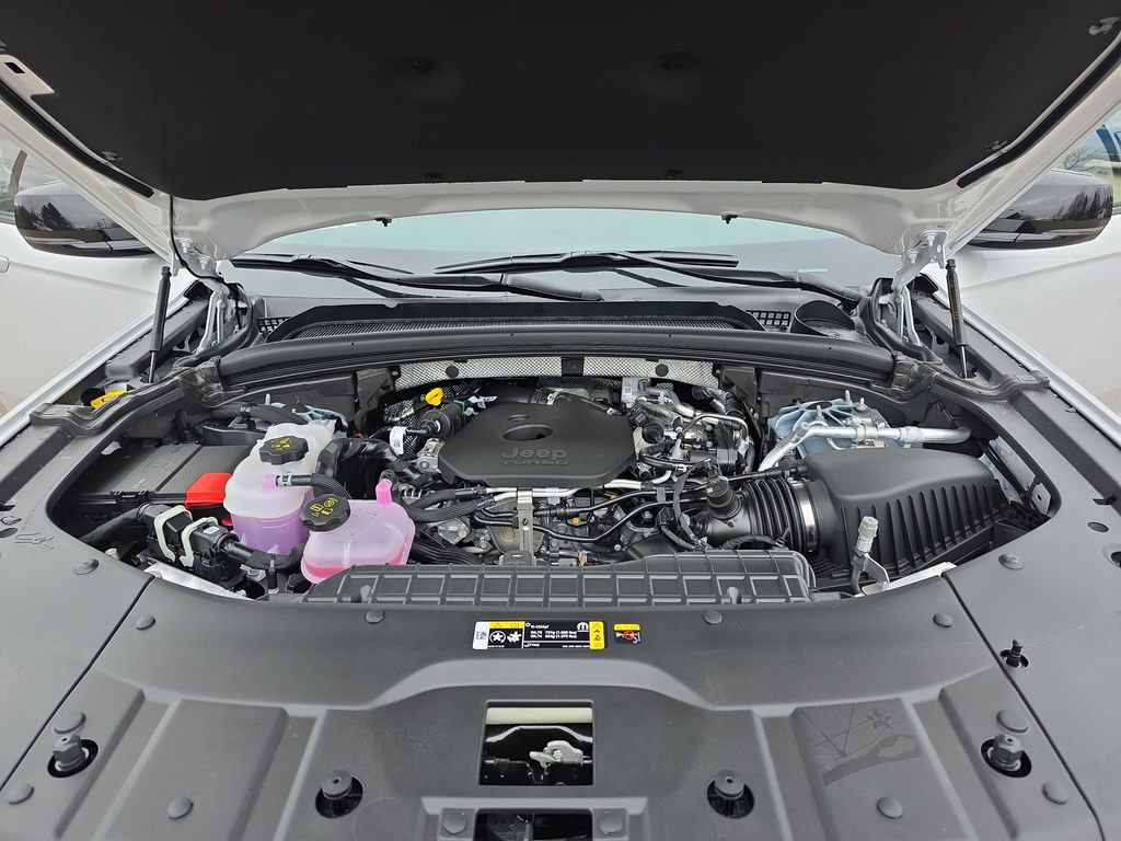 New 2026 Jeep Grand Cherokee Altitude image 31