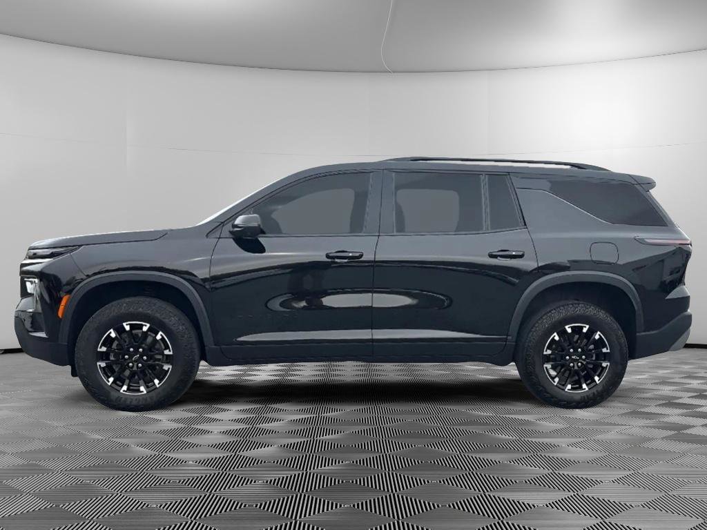 Used 2024 Chevrolet Traverse Z71 w/ LPO, Floor Liner Package image 5