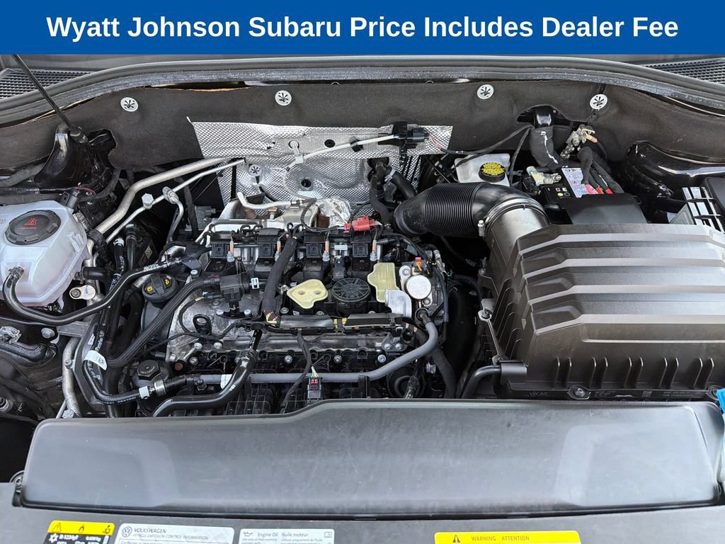 Used 2025 Volkswagen Atlas SE AWD/4WD image 13