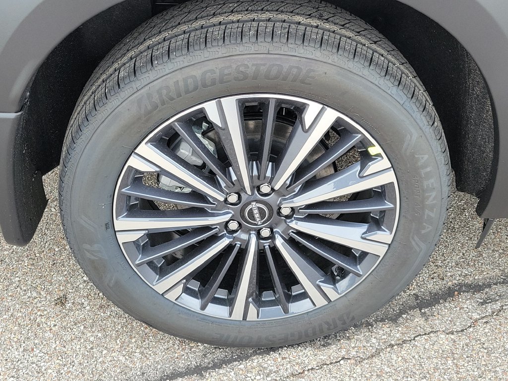 New 2026 Nissan Pathfinder Platinum AWD/4WD image 11