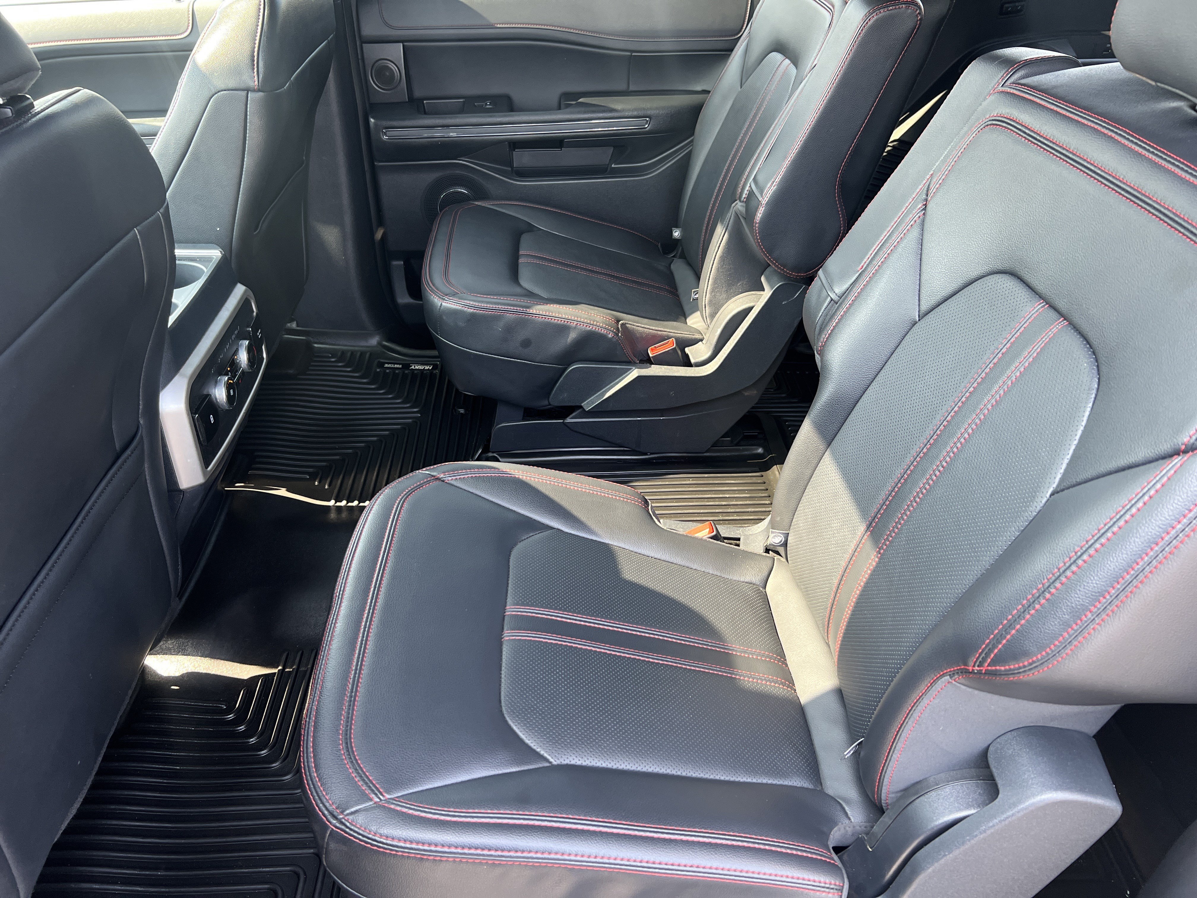 Certified 2024 Ford Expedition Max Limited AWD/4WD image 21