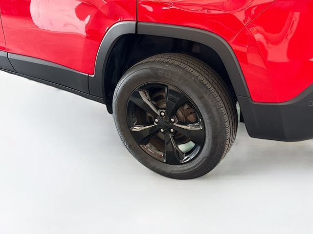 Used 2018 Jeep Cherokee Limited w/ Technology Group AWD/4WD image 32