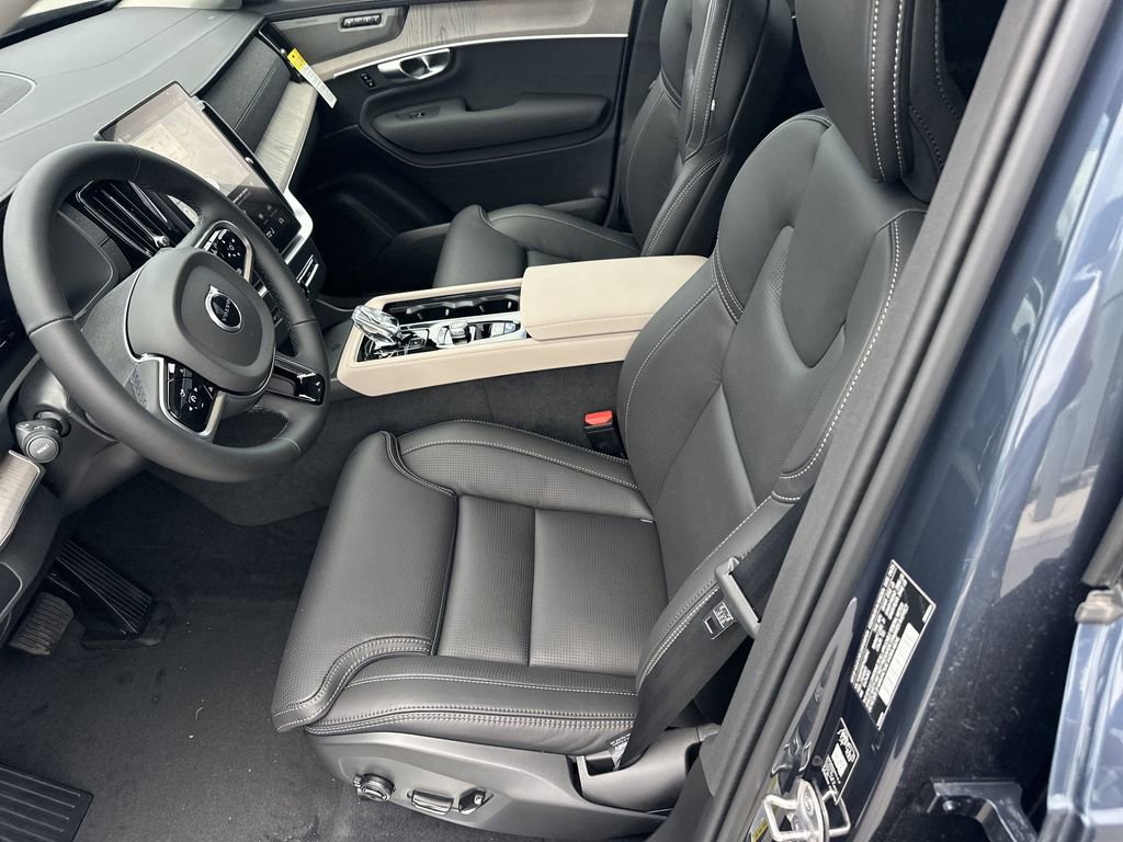New 2026 Volvo XC90 B5 Ultra w/ Protection Package Premier image 17
