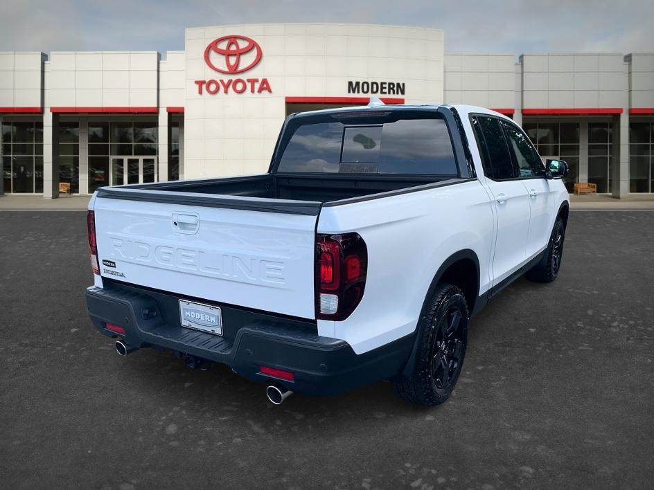 Used 2024 Honda Ridgeline Black Edition image 5
